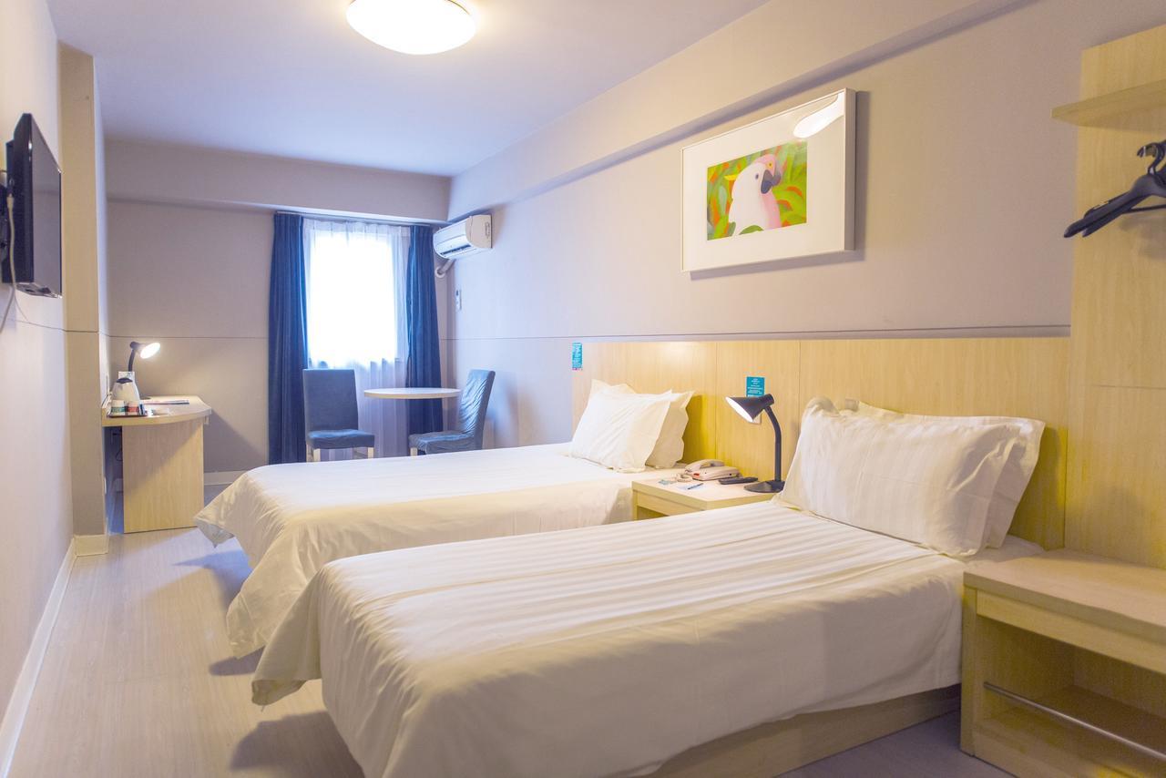 Jingjiang Inn Jurong Renmin Road Csencsiang Kültér fotó