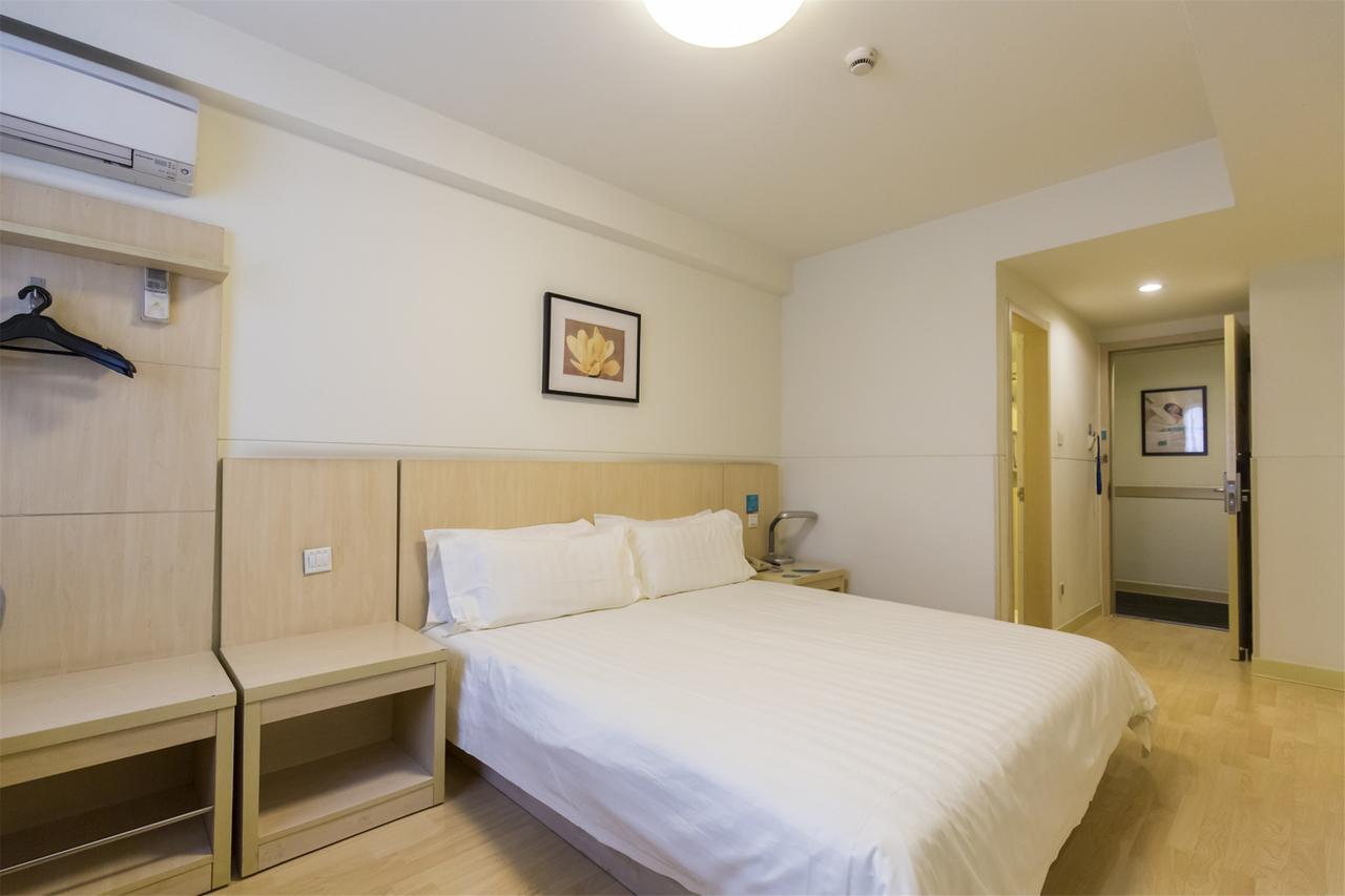 Jingjiang Inn Jurong Renmin Road Csencsiang Kültér fotó