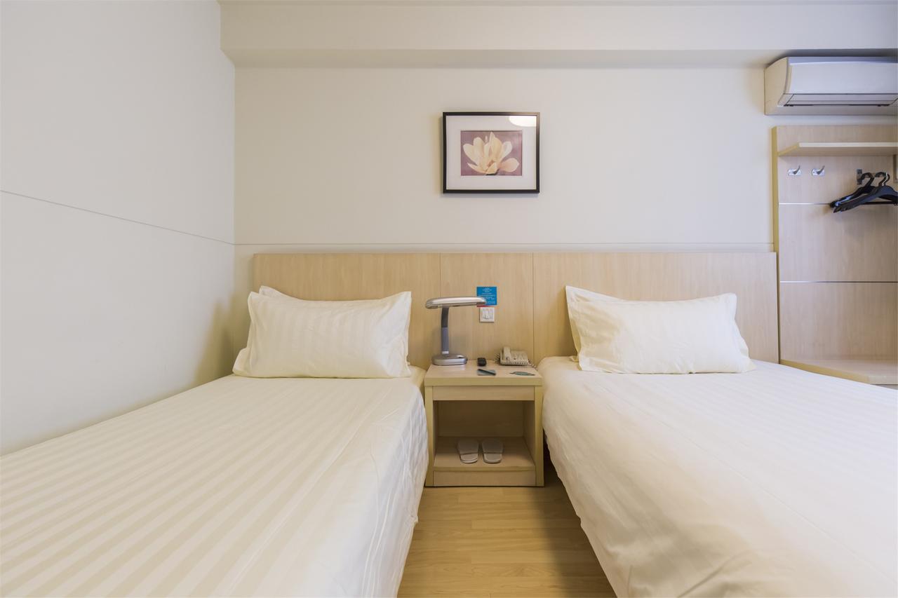 Jingjiang Inn Jurong Renmin Road Csencsiang Kültér fotó
