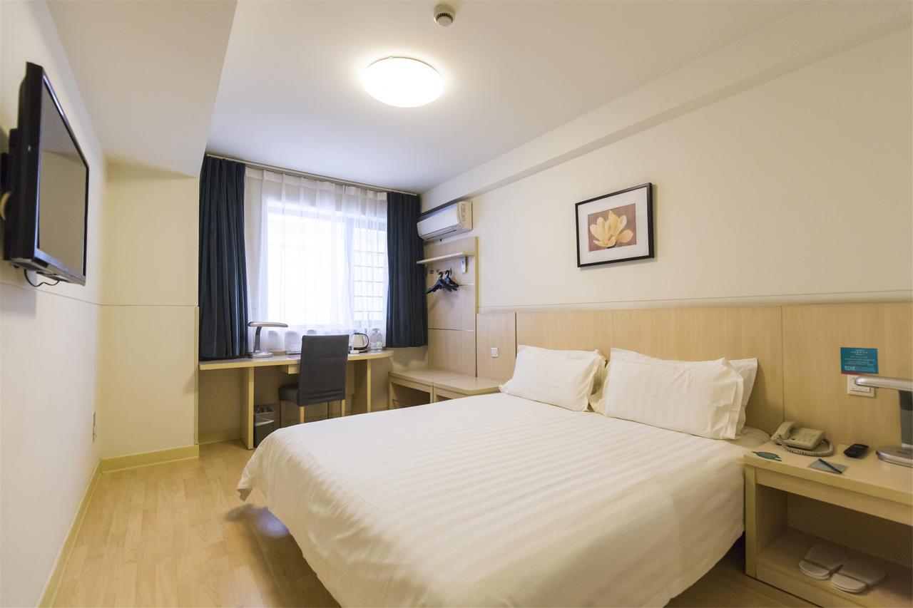 Jingjiang Inn Jurong Renmin Road Csencsiang Kültér fotó